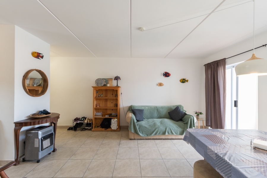 2 Bedroom Property for Sale in Muizenberg Western Cape